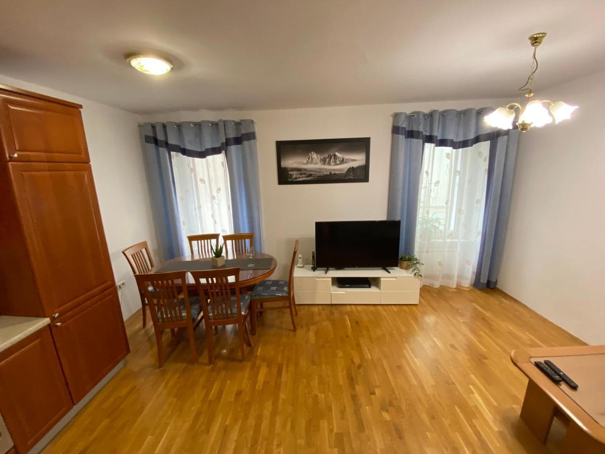 Shadi Apartment โคเปร์ ภายนอก รูปภาพ