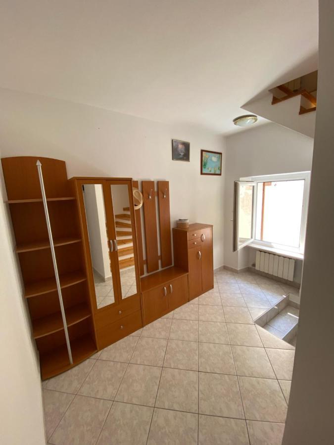 Shadi Apartment โคเปร์ ภายนอก รูปภาพ